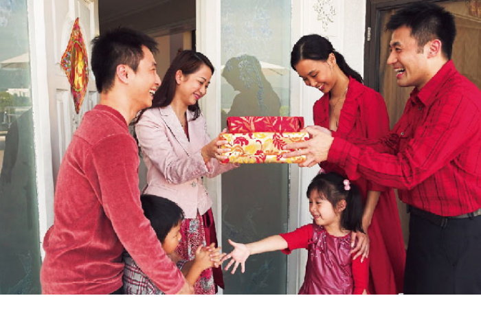 Cách xem tuổi xông nhà